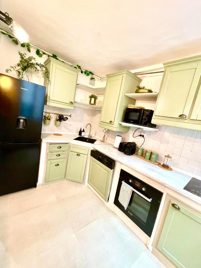 Spacious Loft, Duplex, Old Town, 3 Bedrooms - Easy Check-In Nice Exterior photo
