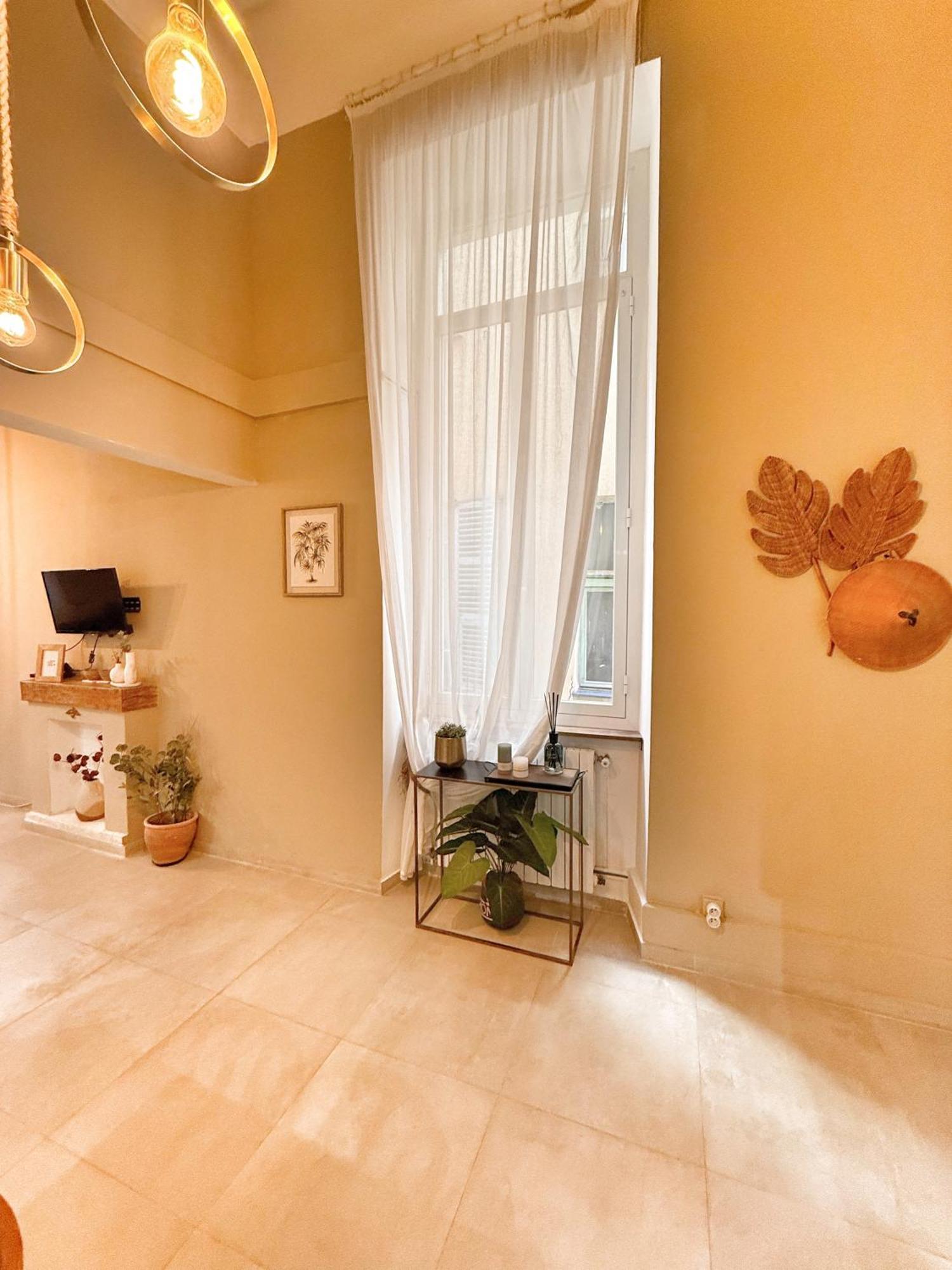 Spacious Loft, Duplex, Old Town, 3 Bedrooms - Easy Check-In Nice Exterior photo